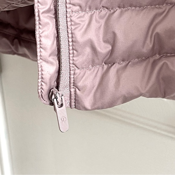 Lululemon pack it down 700- down filled jacket - Picture 4 of 6